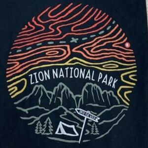 Wild Tribute Zion National Park Into The Wild Graphic T-Shirt Size M